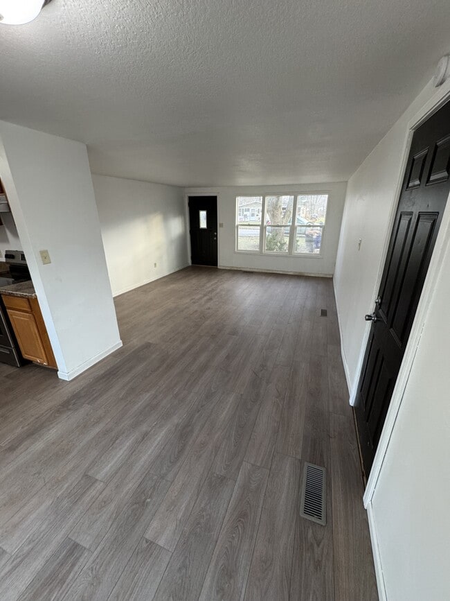 property at 2524 Cle Elum Dr