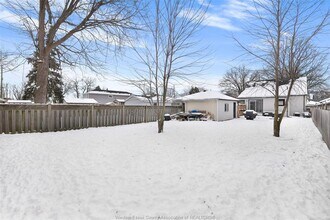 1978 Buckingham Dr in Windsor, ON - Building Photo - Building Photo