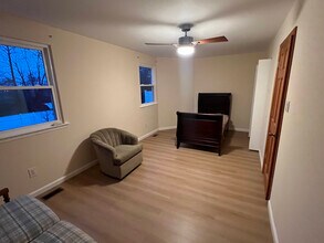 10202 Murty Ln in Philadelphia, PA - Building Photo - Building Photo