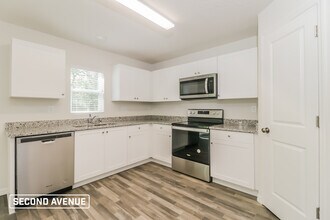 10811 N Hatari Dr in Citrus Springs, FL - Building Photo - Building Photo