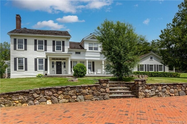 property at 15 Kirby Hill Rd