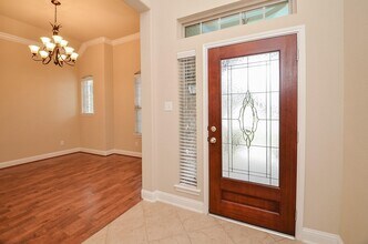 27515 Huggins Crest Ct in Fulshear, TX - Building Photo - Building Photo