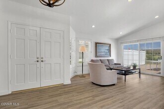 780 Wind Willow Way in Simi Valley, CA - Foto de edificio - Building Photo