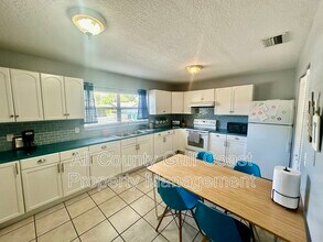 515 15th Ave W in Palmetto, FL - Building Photo - Building Photo