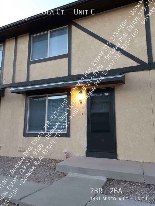property at 1981 Mineola Ct