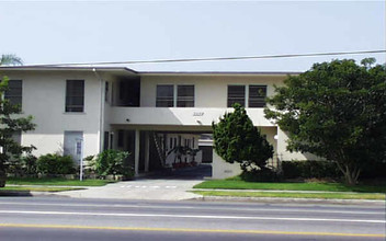 3575-3585 S Sepulveda Blvd in Los Angeles, CA - Building Photo - Building Photo