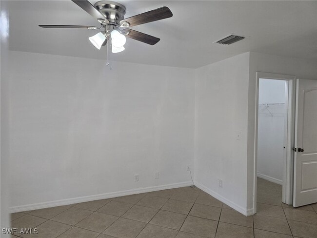 property at 4325 Garden Blvd