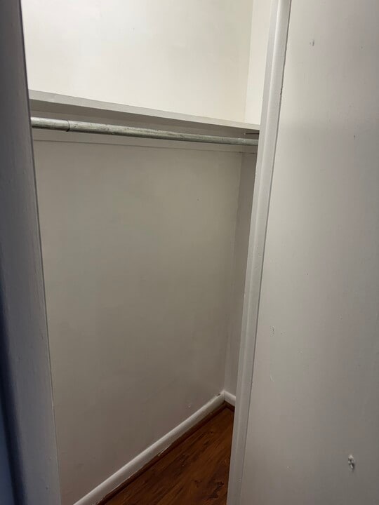 2704 E Somerset St, Unit 1st FL in Philadelphia, PA - Foto de edificio