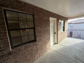 3801 Salinas Ave in Laredo, TX - Building Photo