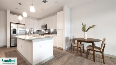 3706 Goodwin Ave, Unit 246 in Austin, TX - Building Photo - Building Photo