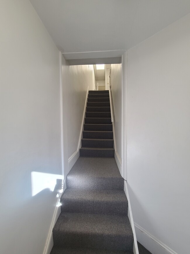 1628 Massachusetts Ave, Unit 1628 in Lexington, MA - Foto de edificio - Building Photo