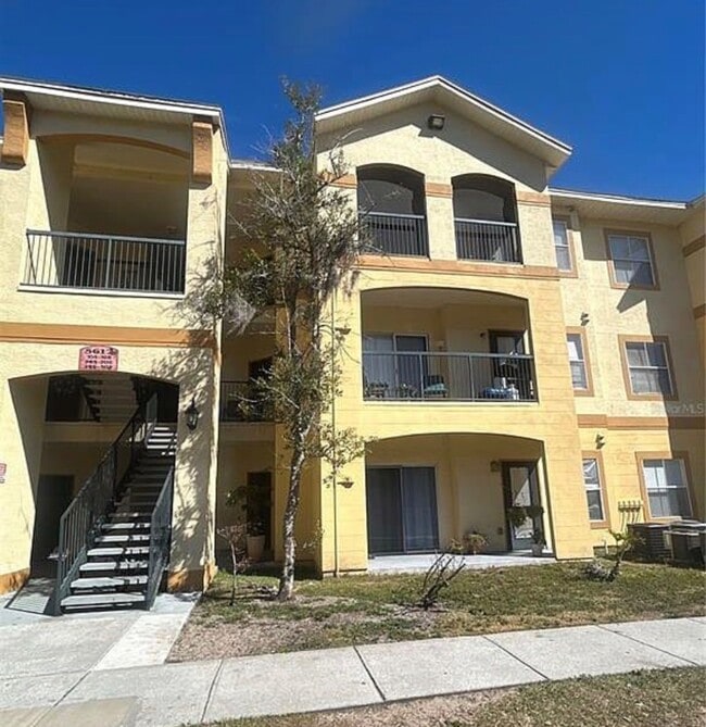 property at 5612 Pinnacle Heights Cir