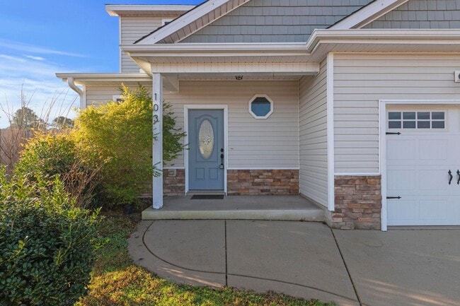 103 Costa Ct in Sneads Ferry, NC - Building Photo - Building Photo