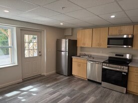 149 Border St in Whitinsville, MA - Building Photo