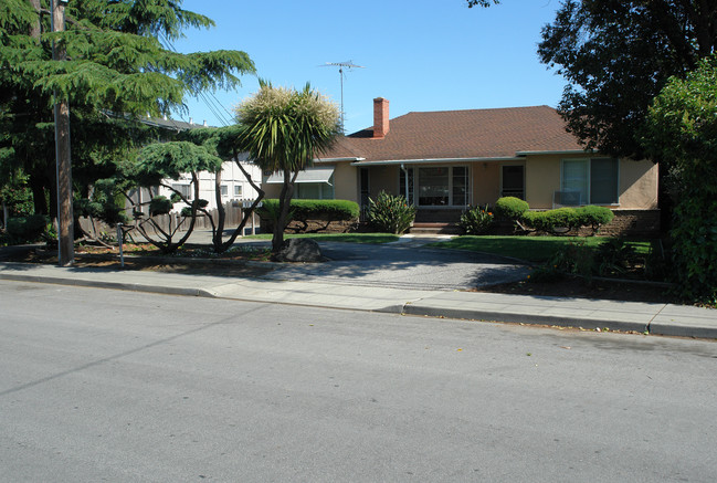 2008 Colony St in Mountain View, CA - Building Photo - Building Photo