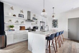 1305 Jackson St in Nashville, TN - Building Photo - Building Photo