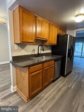 5245 W Running Brook Rd in Columbia, MD - Building Photo - Building Photo