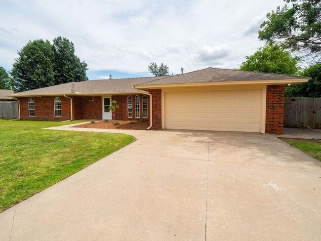 property at 3306 Pheasant Run Rd