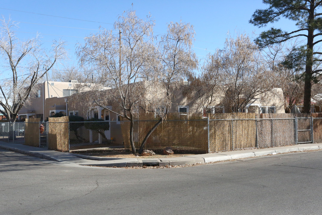 1123 Silver Ave SW in Albuquerque, NM - Building Photo