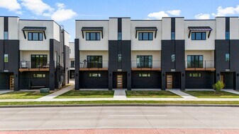 3769 Riverside Dr in Tulsa, OK - Building Photo