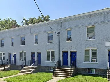 2715 Harris Ave-Unit -18 in Norwood, OH - Building Photo