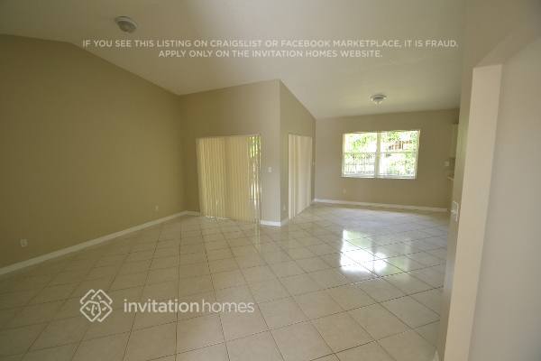 17312 SW 149th Ct in Miami, FL - Building Photo - Building Photo