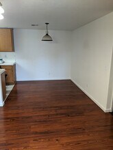 127 Huber Ct in Sacramento, CA - Building Photo - Building Photo