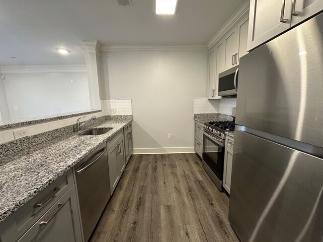 property at 17 Hennery Wy