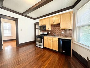 423 Hamilton St in Albany, NY - Building Photo - Building Photo