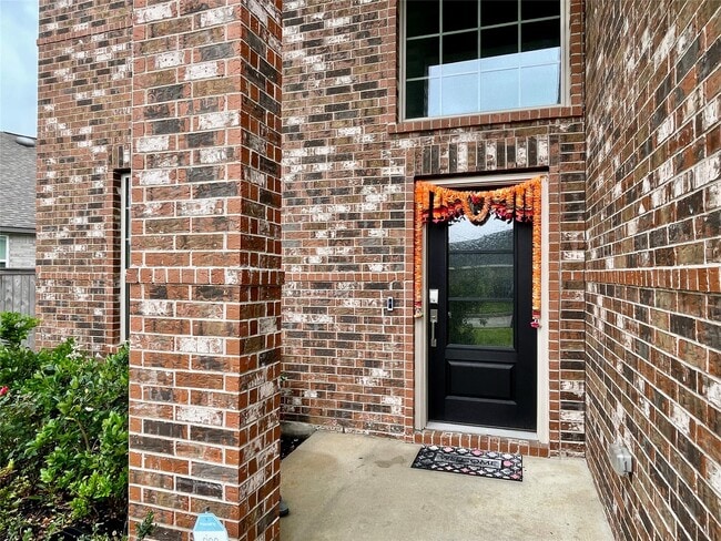 31603 Rosebud Vly Ln