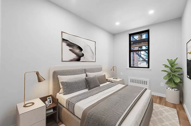 453 W 48th St in New York, NY - Foto de edificio - Building Photo