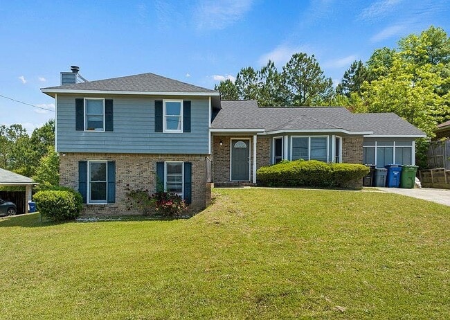 property at 148 Sweetwater Dr