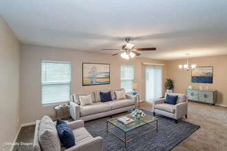 2236 Crystal Cove Dr in Green Cove Springs, FL - Building Photo - Building Photo