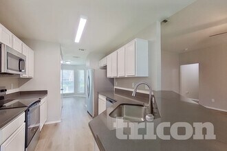 755 Catalina Dr in Lancaster, TX - Building Photo - Building Photo