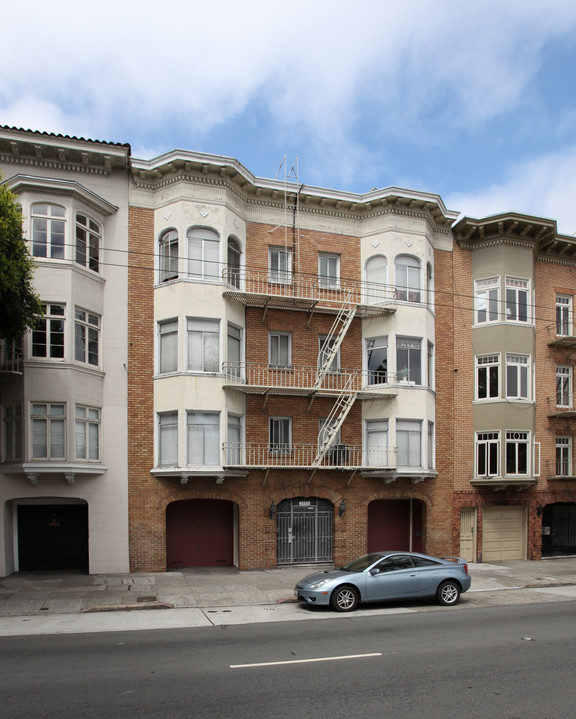 2955 Van Ness Ave in San Francisco, CA - Building Photo