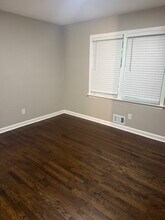2689 Collier Dr NW in Atlanta, GA - Building Photo - Building Photo