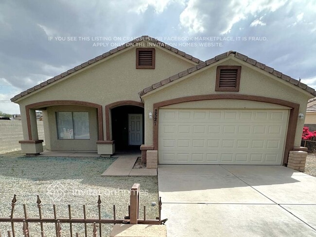 property at 2527 E Wier Ave