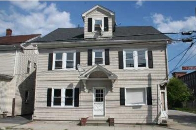 36 Fairmount St in Woonsocket, RI - Building Photo