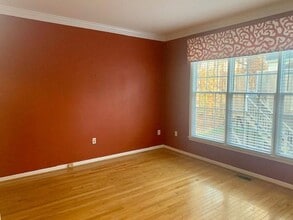 110 Park Oaks Ct in Cary, NC - Building Photo - Building Photo