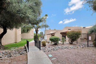 3131 W Cochise Dr in Phoenix, AZ - Building Photo