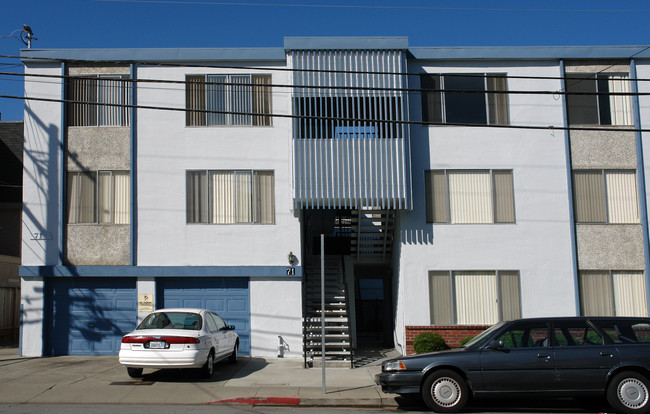 71 N Ellsworth Ave in San Mateo, CA - Building Photo - Building Photo