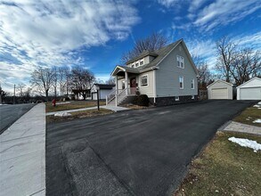 13 Chestnut St in Cornwall, NY - Building Photo - Building Photo