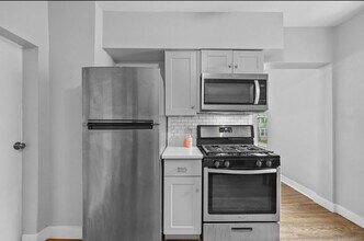 115 Harborview Ave in Bridgeport, CT - Building Photo - Building Photo