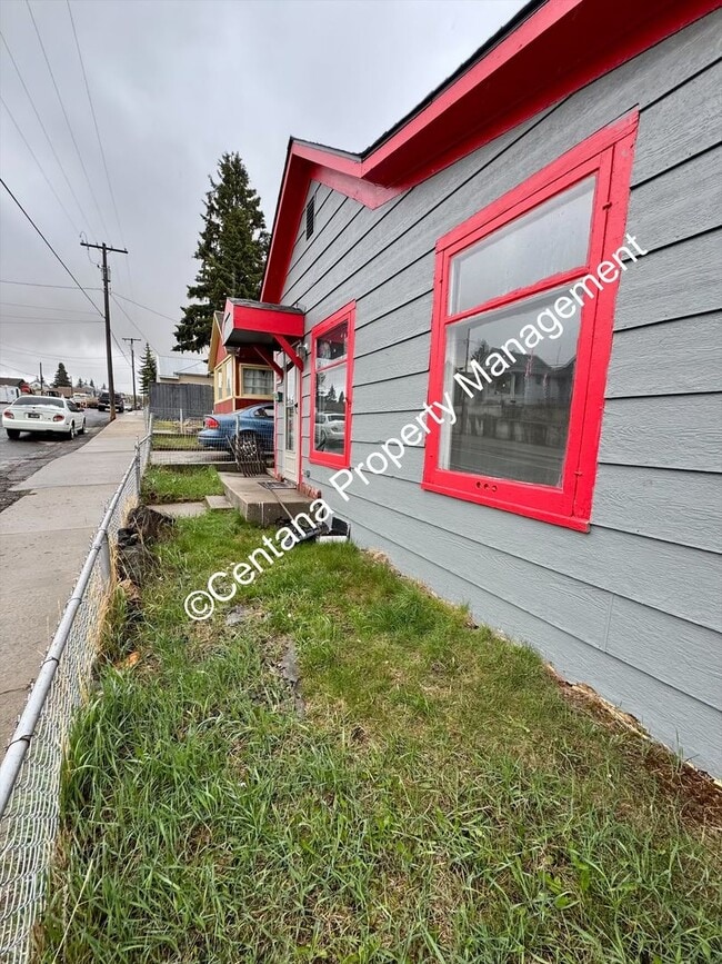 330 W Daly St in Butte, MT - Building Photo - Building Photo