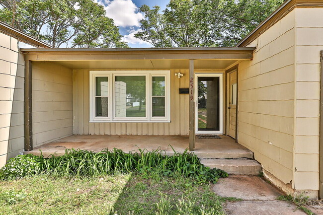2519 41st St in Lubbock, TX - Building Photo - Building Photo
