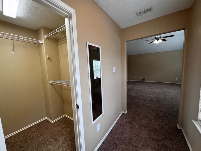 property at 1411 Hallcroft Ln
