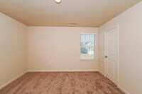 534 Clover Cir photo'