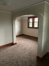 2203 N 57th St, Unit 2203a in Milwaukee, WI - Foto de edificio - Building Photo