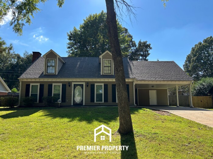 9893 Cherokee Dr in Olive Branch, MS - Building Photo