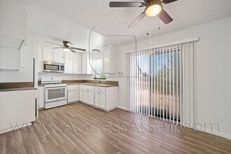 14710 Mesa St in Hesperia, CA - Building Photo - Building Photo